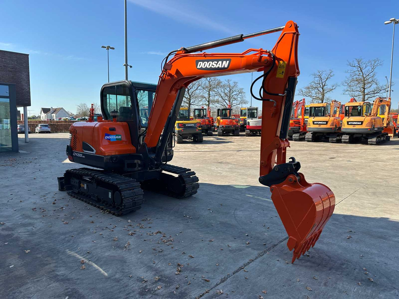 Doosan DX55-9C - Escavadora de rastos: foto 3 Doosan DX55-9C - Escavadora de rastos: foto 3