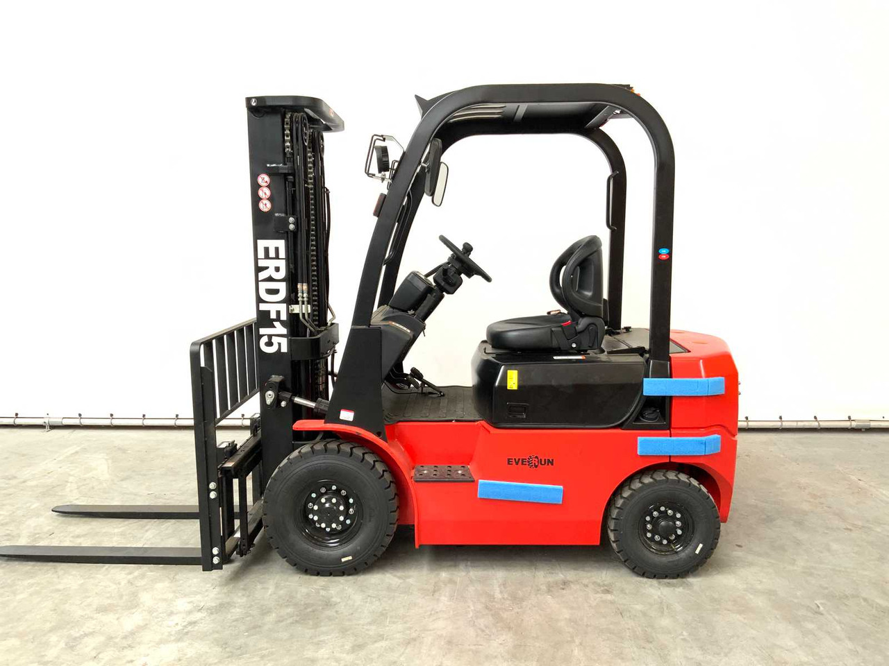 EVERUN - 2024 - ERDF15 - FORKLIFT 1.5T DIESEL - Empilhadeira: foto 1 EVERUN - 2024 - ERDF15 - FORKLIFT 1.5T DIESEL - Empilhadeira: foto 1