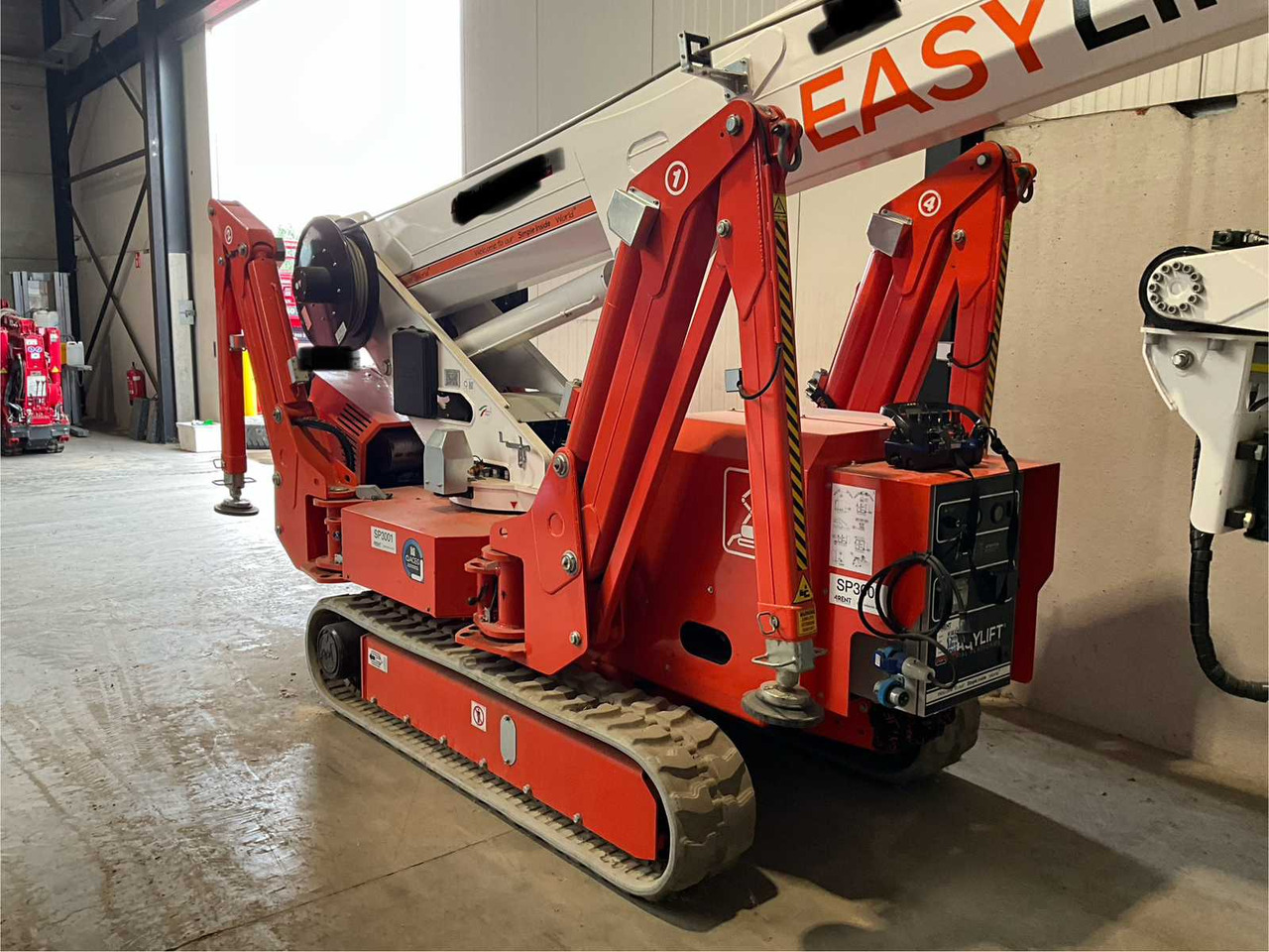 Easylift R300 - Plataforma aérea: foto 4 Easylift R300 - Plataforma aérea: foto 4