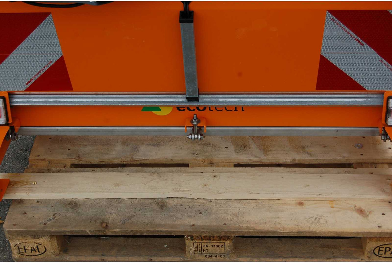 Ecotech XGA-300 - Equipamento para silagem: foto 5 Ecotech XGA-300 - Equipamento para silagem: foto 5