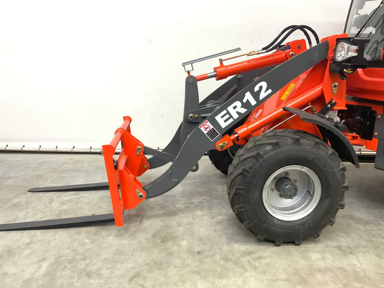 Everun ER12 - Carregadeira de rodas: foto 4 Everun ER12 - Carregadeira de rodas: foto 4