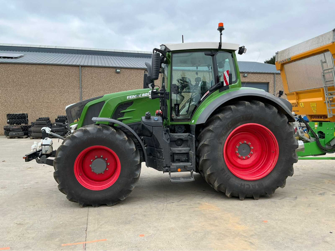 Fendt 826 Vario - Trator: foto 2 Fendt 826 Vario - Trator: foto 2