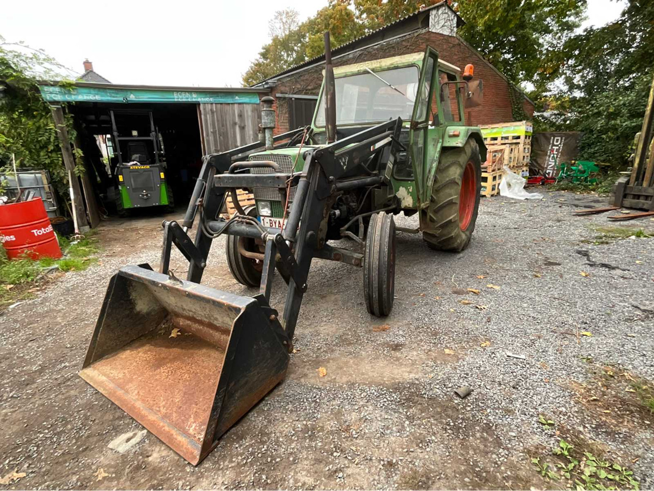 Fendt Farmer 106S Turbomatik - Trator: foto 1 Fendt Farmer 106S Turbomatik - Trator: foto 1