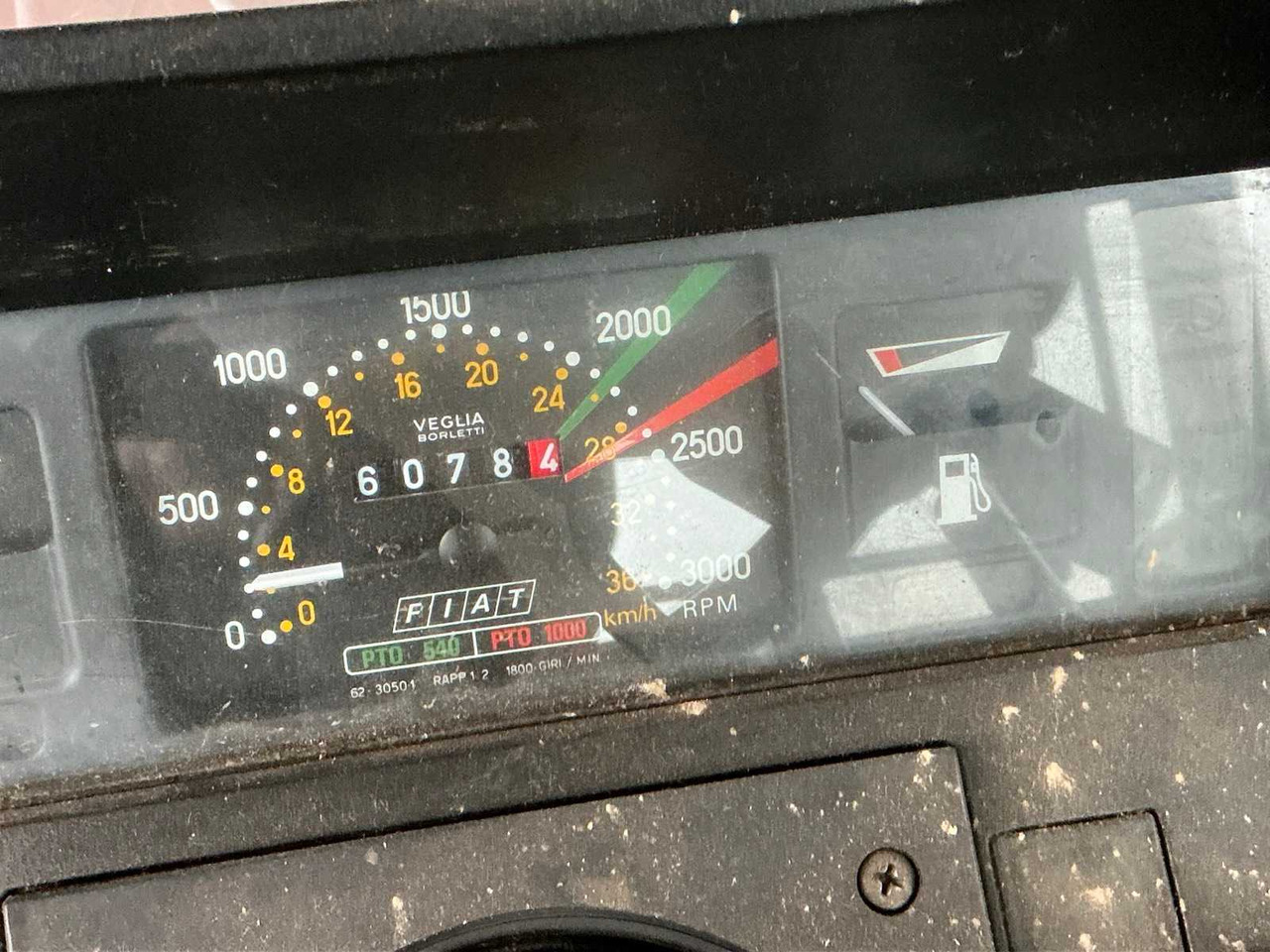 Trator Fiat 100-90 DT: foto 22