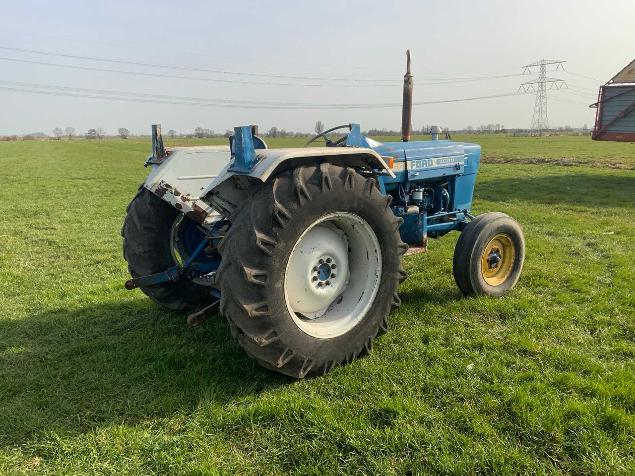 Ford 3600 - Trator: foto 4 Ford 3600 - Trator: foto 4