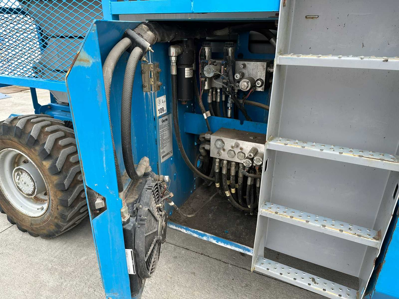 GENIE - GS-3384 - AERIAL WORK PLATFORMS - 2007 - Plataforma aérea: foto 5 GENIE - GS-3384 - AERIAL WORK PLATFORMS - 2007 - Plataforma aérea: foto 5