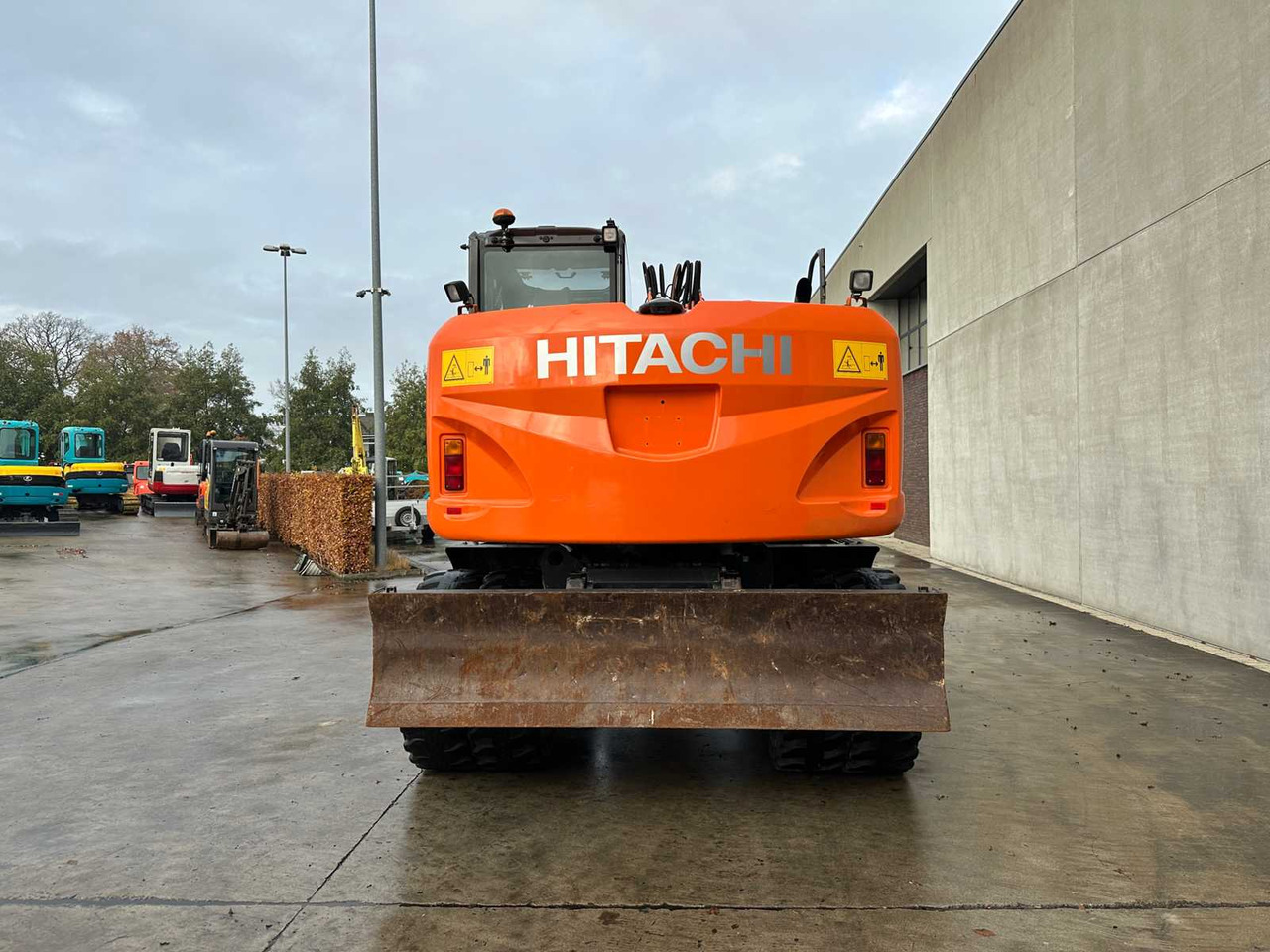 HITACHI - 2012 - ZX145W-3 - WHEELED EXCAVATOR - Escavadeira de rodas: foto 5 HITACHI - 2012 - ZX145W-3 - WHEELED EXCAVATOR - Escavadeira de rodas: foto 5