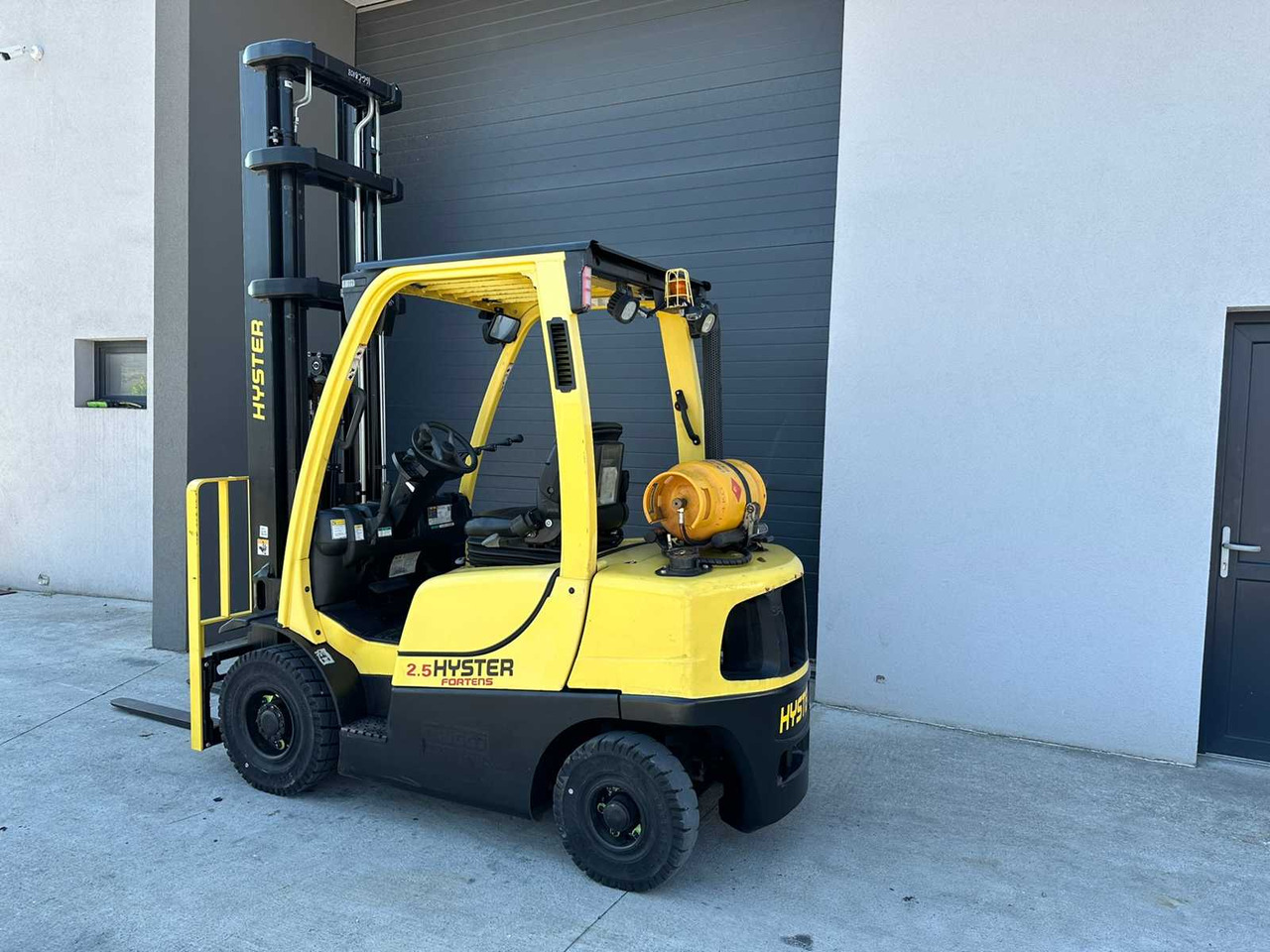 HYSTER - H2.5FT - FORKLIFT TRUCKS - 2016 - Empilhadeira: foto 3 HYSTER - H2.5FT - FORKLIFT TRUCKS - 2016 - Empilhadeira: foto 3