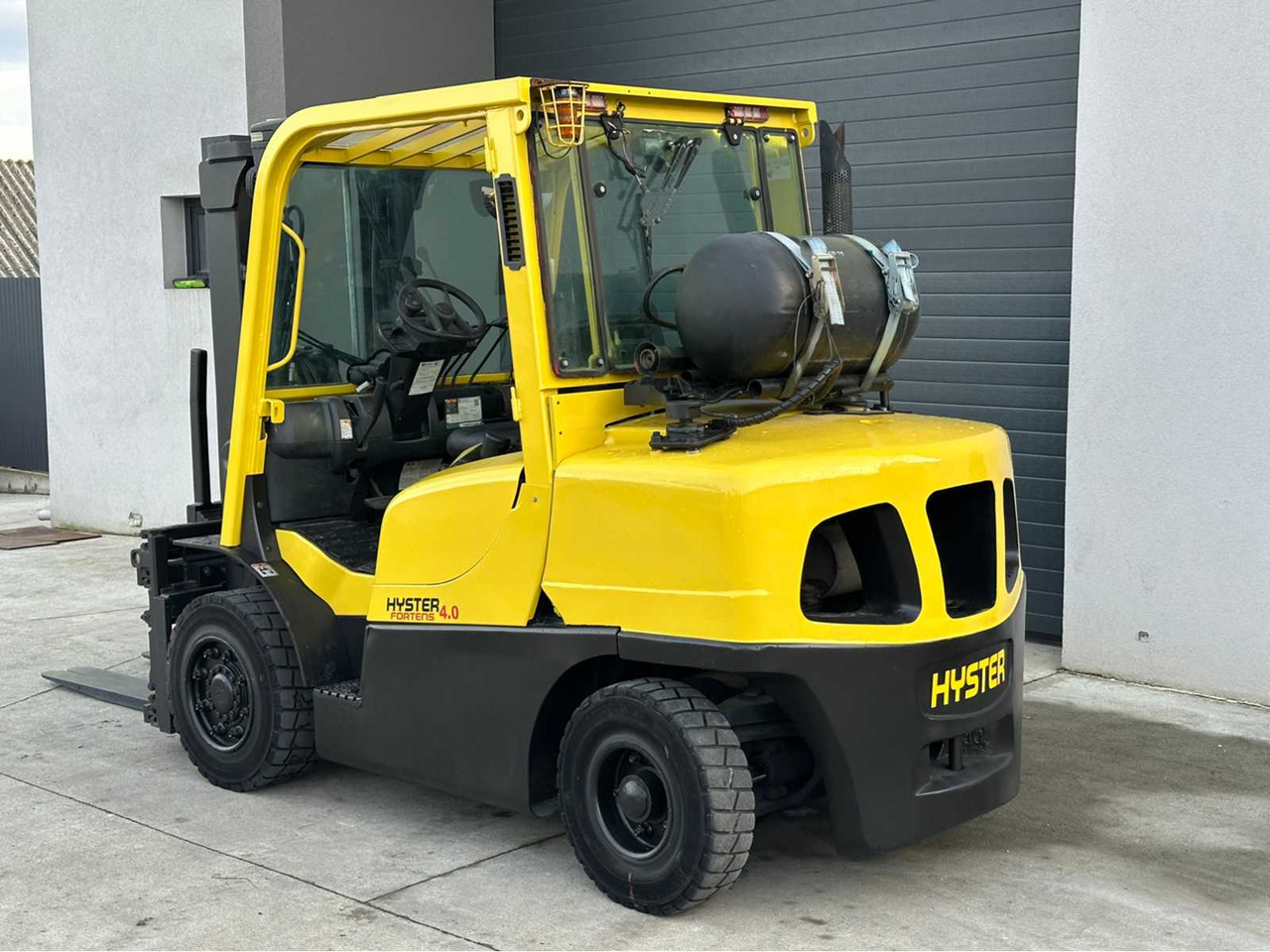 HYSTER - H4.0FT - FORKLIFT TRUCKS - 2010 - Empilhadeira: foto 3 HYSTER - H4.0FT - FORKLIFT TRUCKS - 2010 - Empilhadeira: foto 3