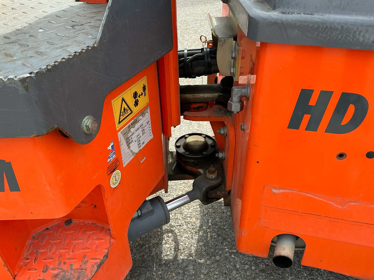 Compactador de asfalto Hamm HD 10 VV: foto 6