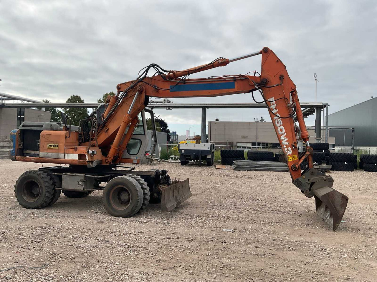 Hitachi FH 150W.3 - Guindaste móvel: foto 5 Hitachi FH 150W.3 - Guindaste móvel: foto 5