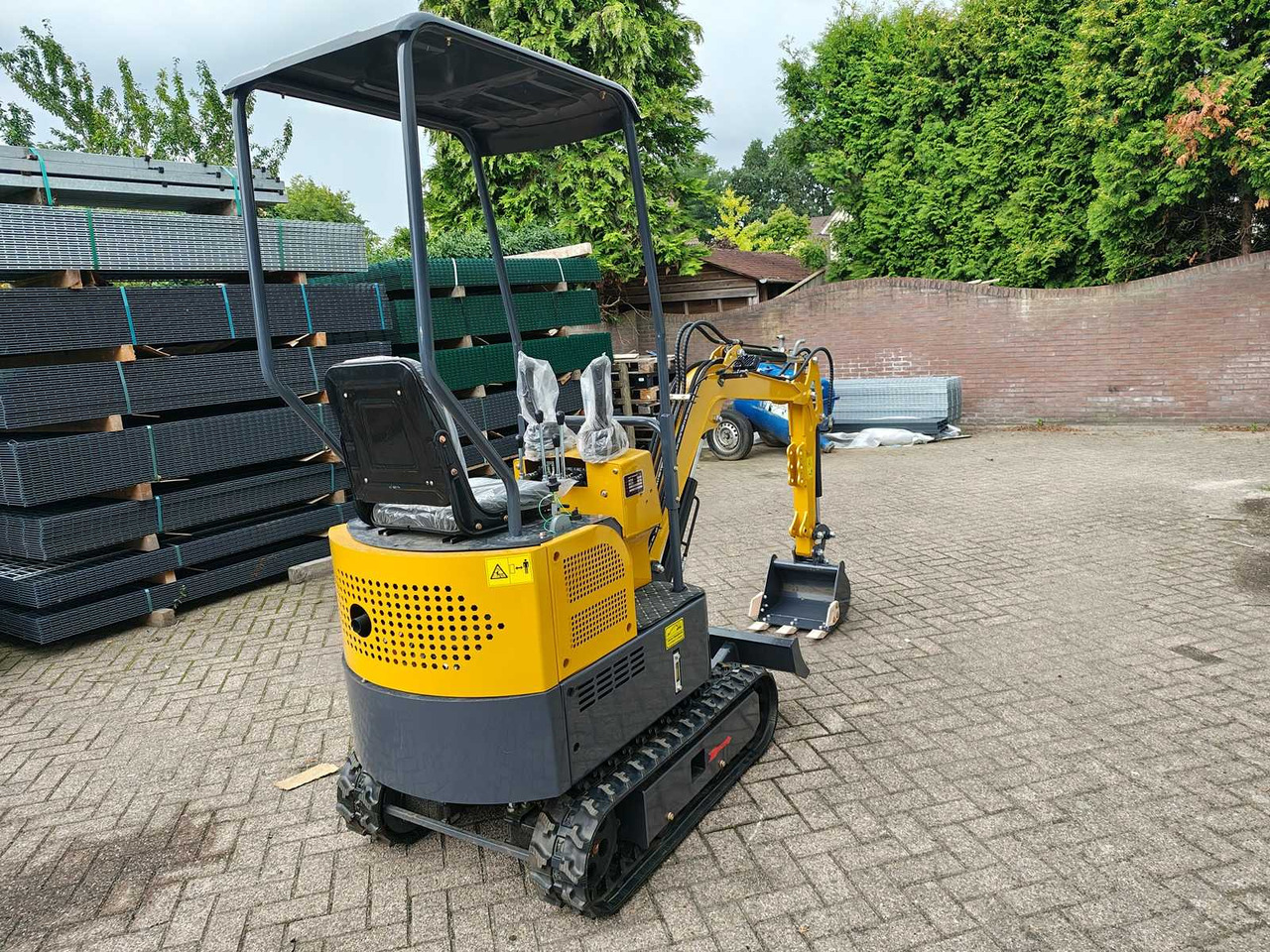 INFRONT - 2025 - YFE12 - MINI EXCAVATOR - Mini escavadeira: foto 5 INFRONT - 2025 - YFE12 - MINI EXCAVATOR - Mini escavadeira: foto 5