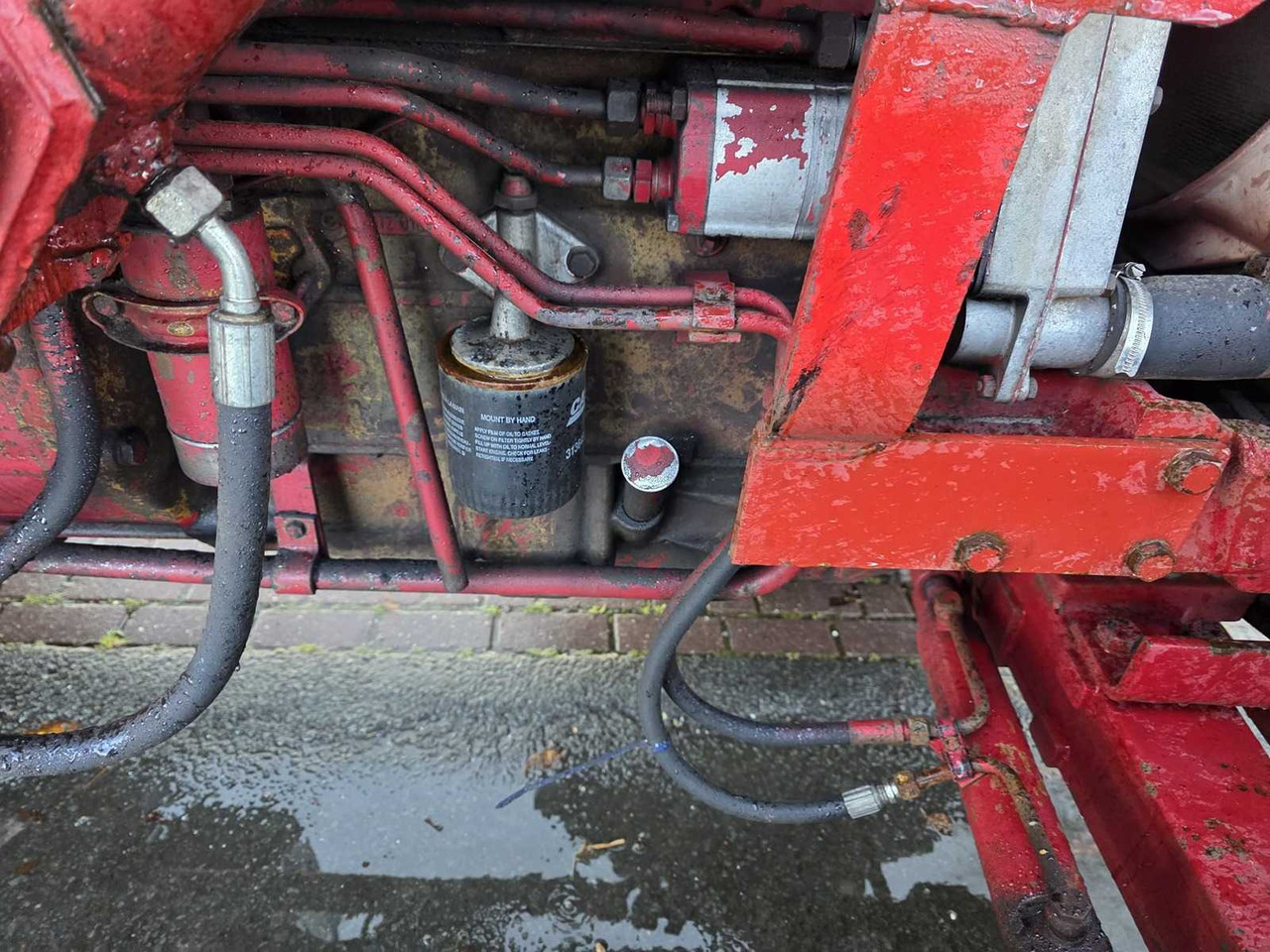 Trator INTERNATIONAL 844-S ALL-WHEEL DRIVE FARM TRACTOR: foto 9