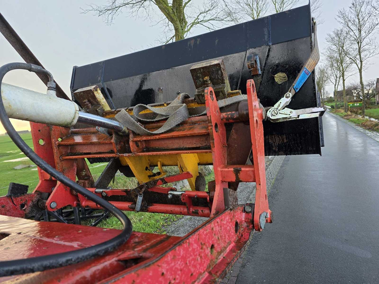 Trator INTERNATIONAL 844-S ALL-WHEEL DRIVE FARM TRACTOR: foto 11