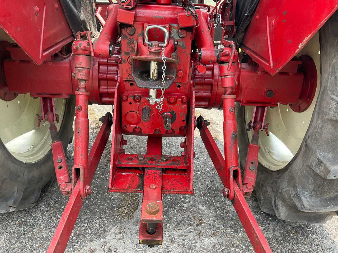 Trator International 844-S: foto 11