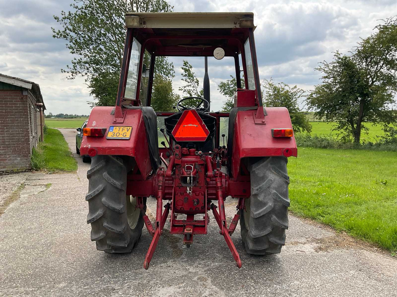 Trator International 844-S: foto 7