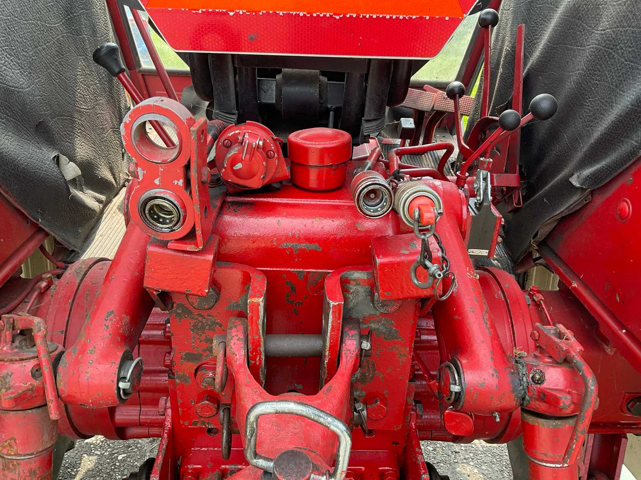 Trator International 844-S: foto 10