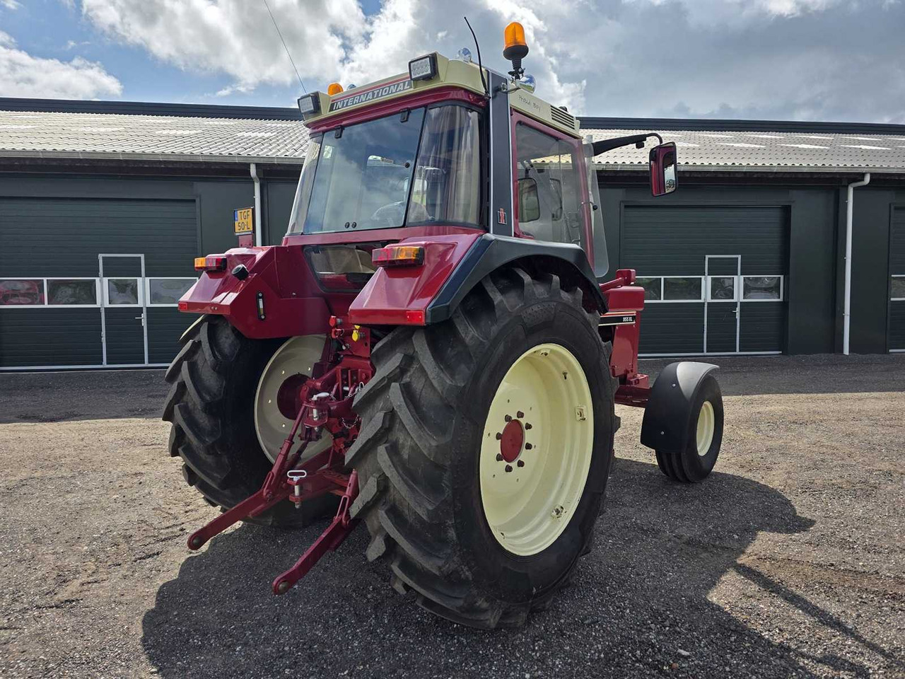 Trator International 955 XL: foto 10