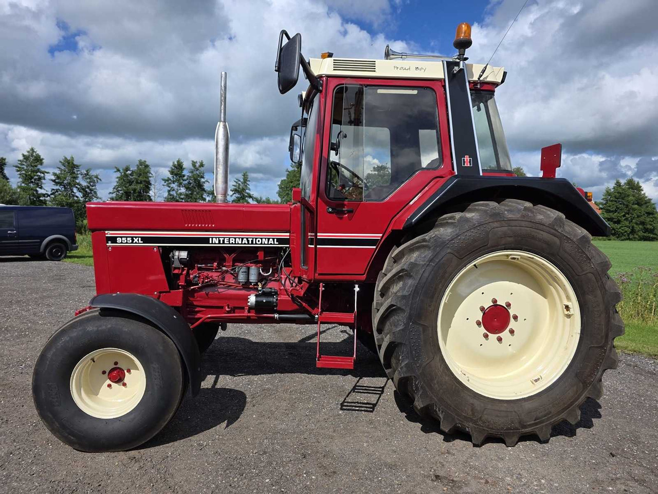 Trator International 955 XL: foto 7