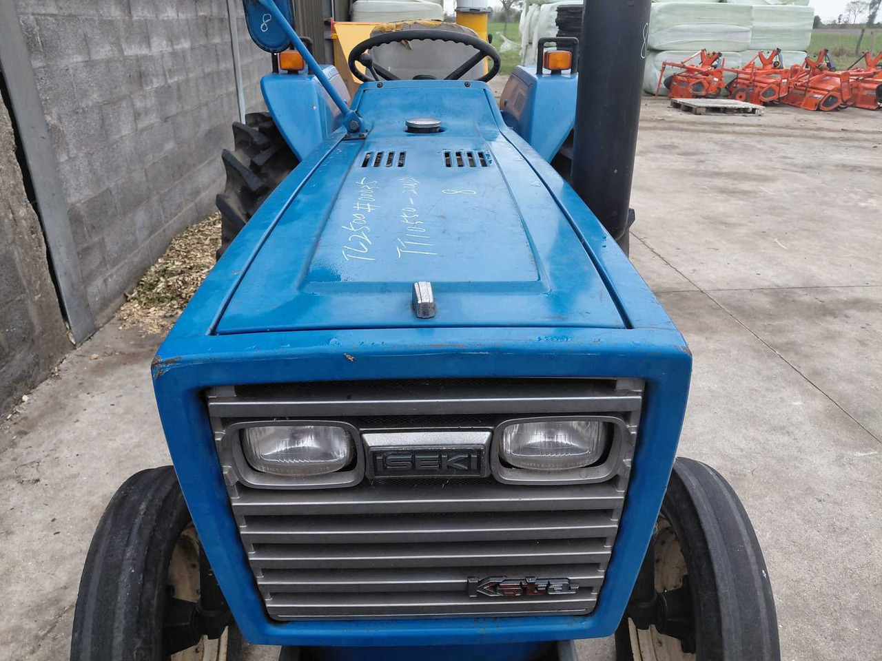 Iseki TL2500 - Mini trator: foto 2 Iseki TL2500 - Mini trator: foto 2