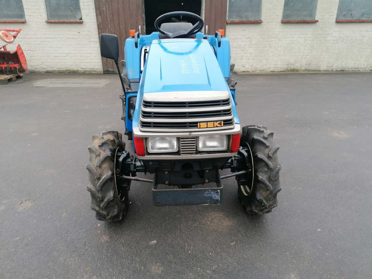 Iseki TU217F - Mini trator: foto 2 Iseki TU217F - Mini trator: foto 2