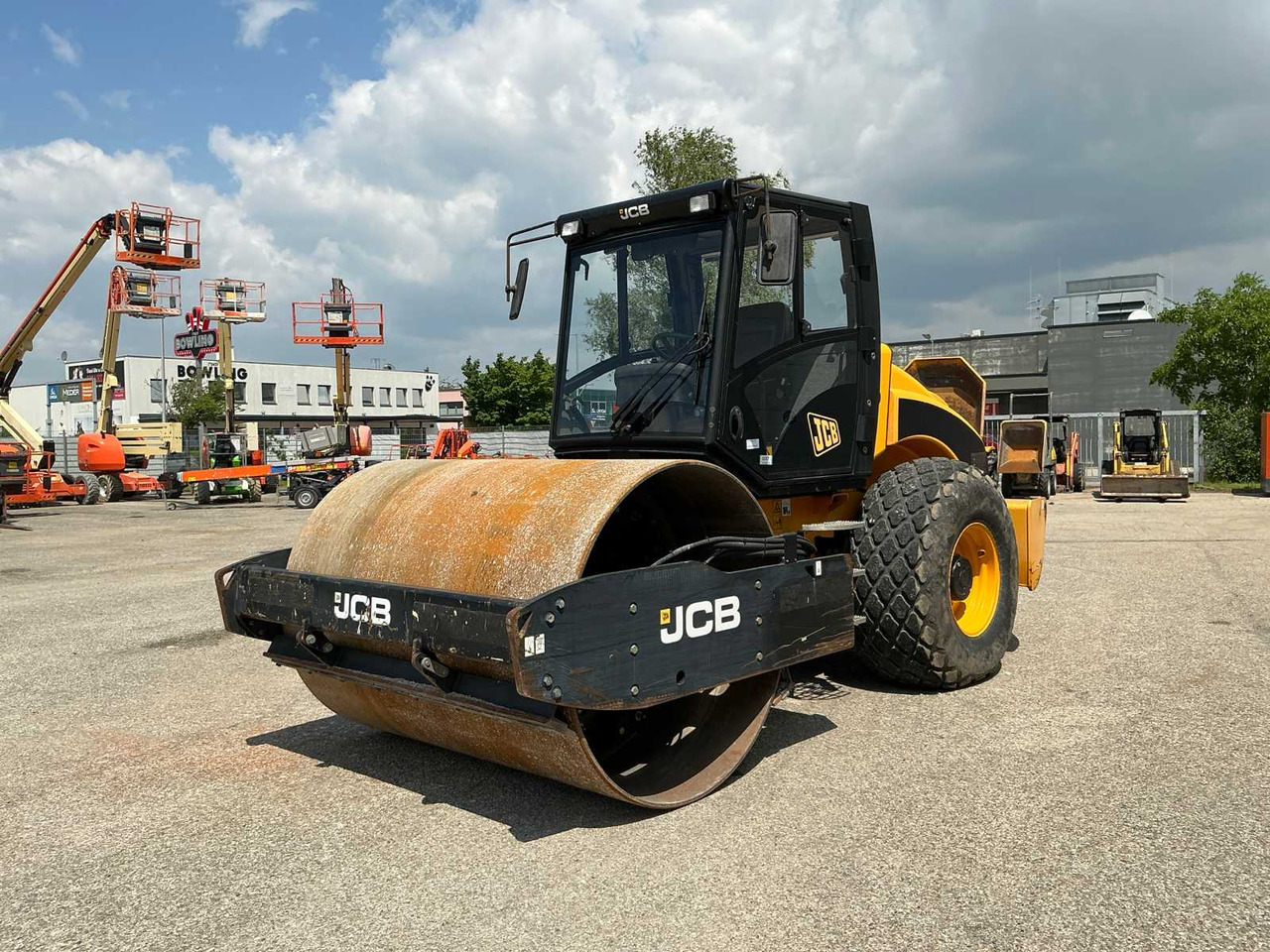 JCB VM115 - Compactador de asfalto: foto 2 JCB VM115 - Compactador de asfalto: foto 2
