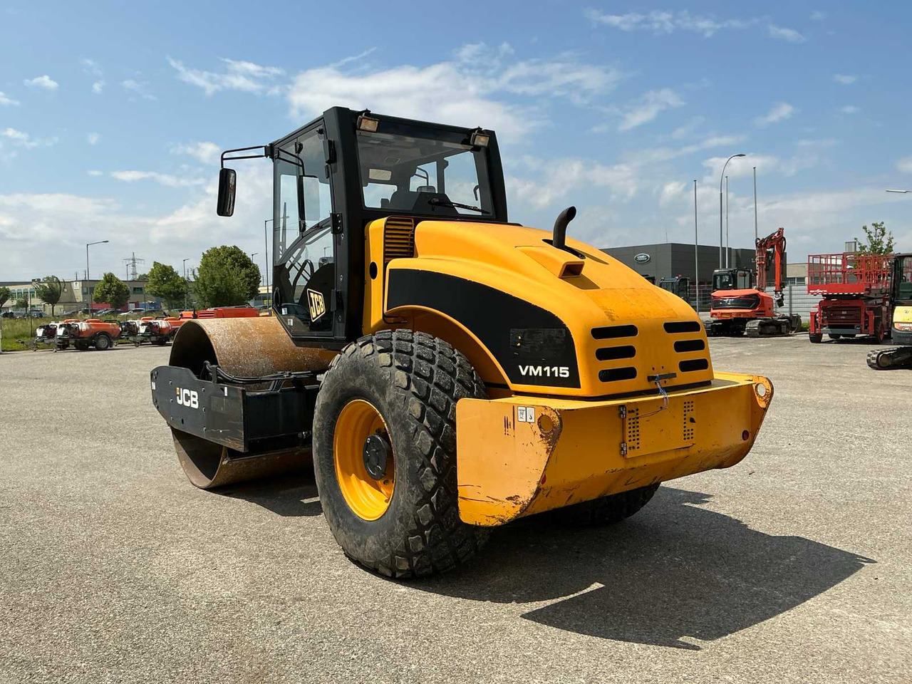 JCB VM115 - Compactador de asfalto: foto 3 JCB VM115 - Compactador de asfalto: foto 3