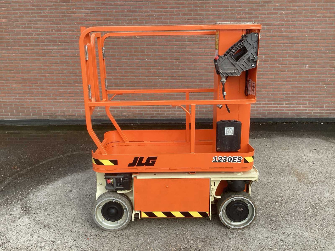 JLG 1230ES - Plataforma aérea: foto 1 JLG 1230ES - Plataforma aérea: foto 1