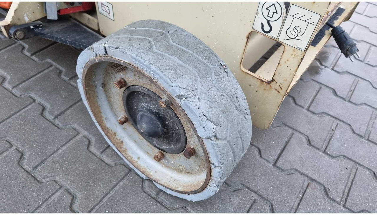 Plataforma aérea JLG - 3246ES - AERIAL WORK PLATFORMS - 2013 (ESN11813027): foto 12