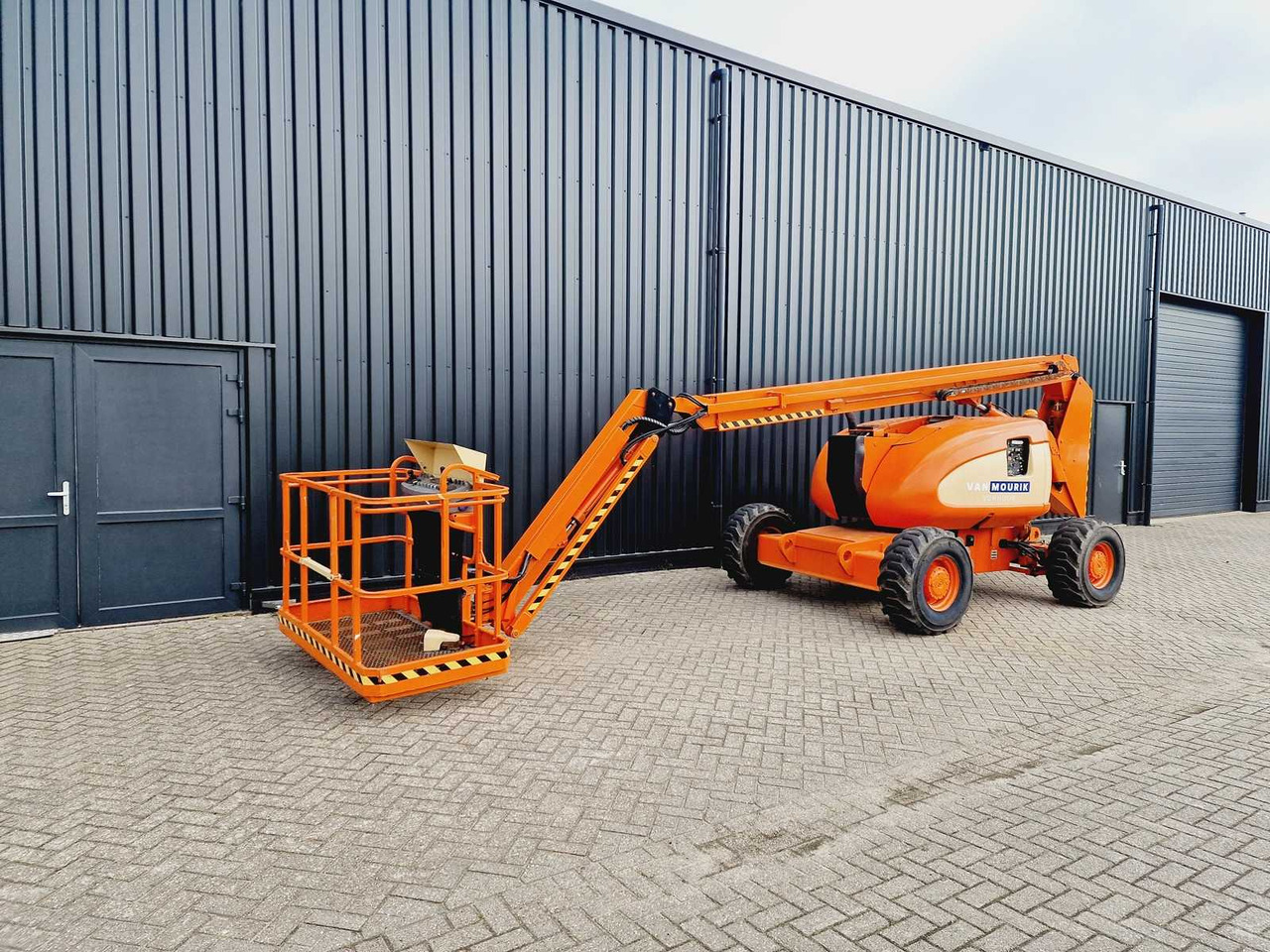 JLG 600 AJ - Plataforma aérea: foto 1 JLG 600 AJ - Plataforma aérea: foto 1