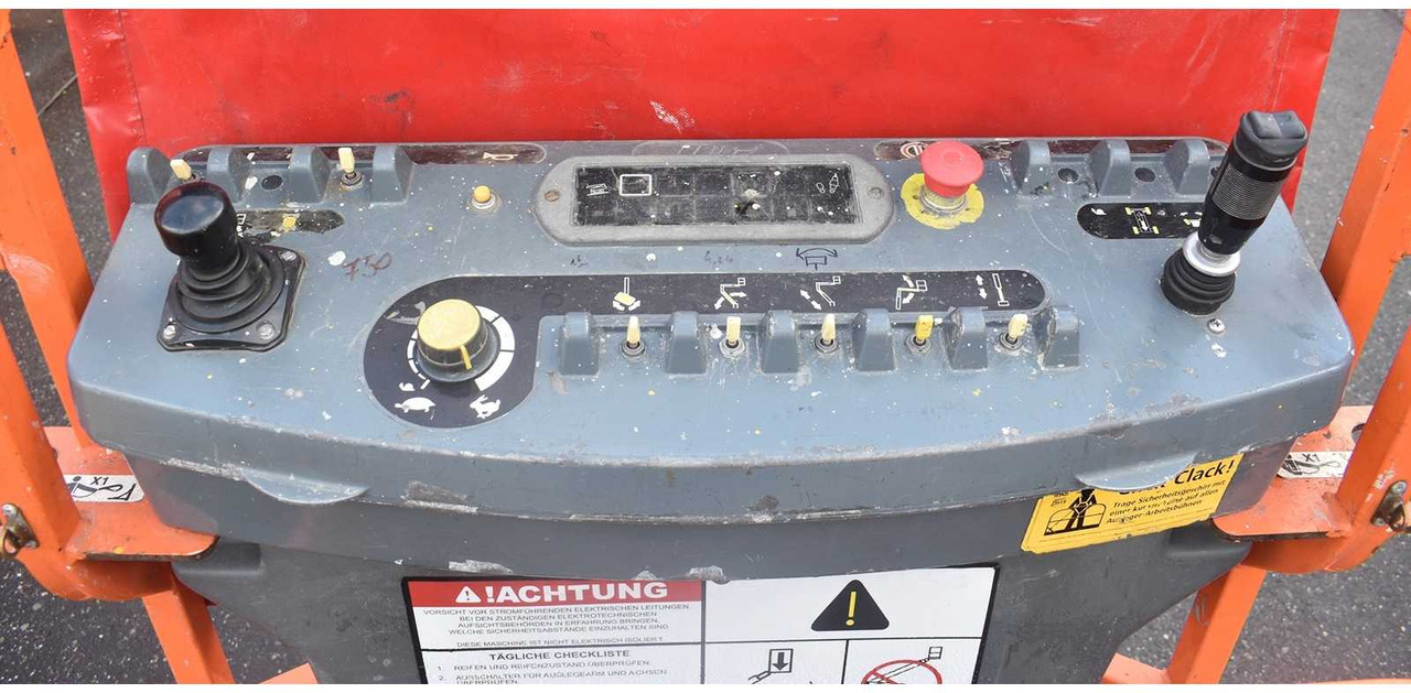 JLG E400AJPn - Plataforma aérea: foto 3 JLG E400AJPn - Plataforma aérea: foto 3