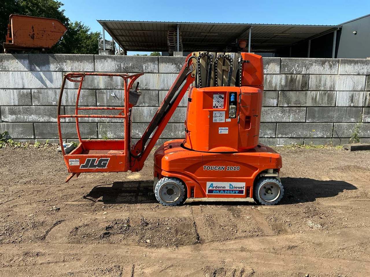 JLG Toucan1010 - Plataforma aérea: foto 2 JLG Toucan1010 - Plataforma aérea: foto 2