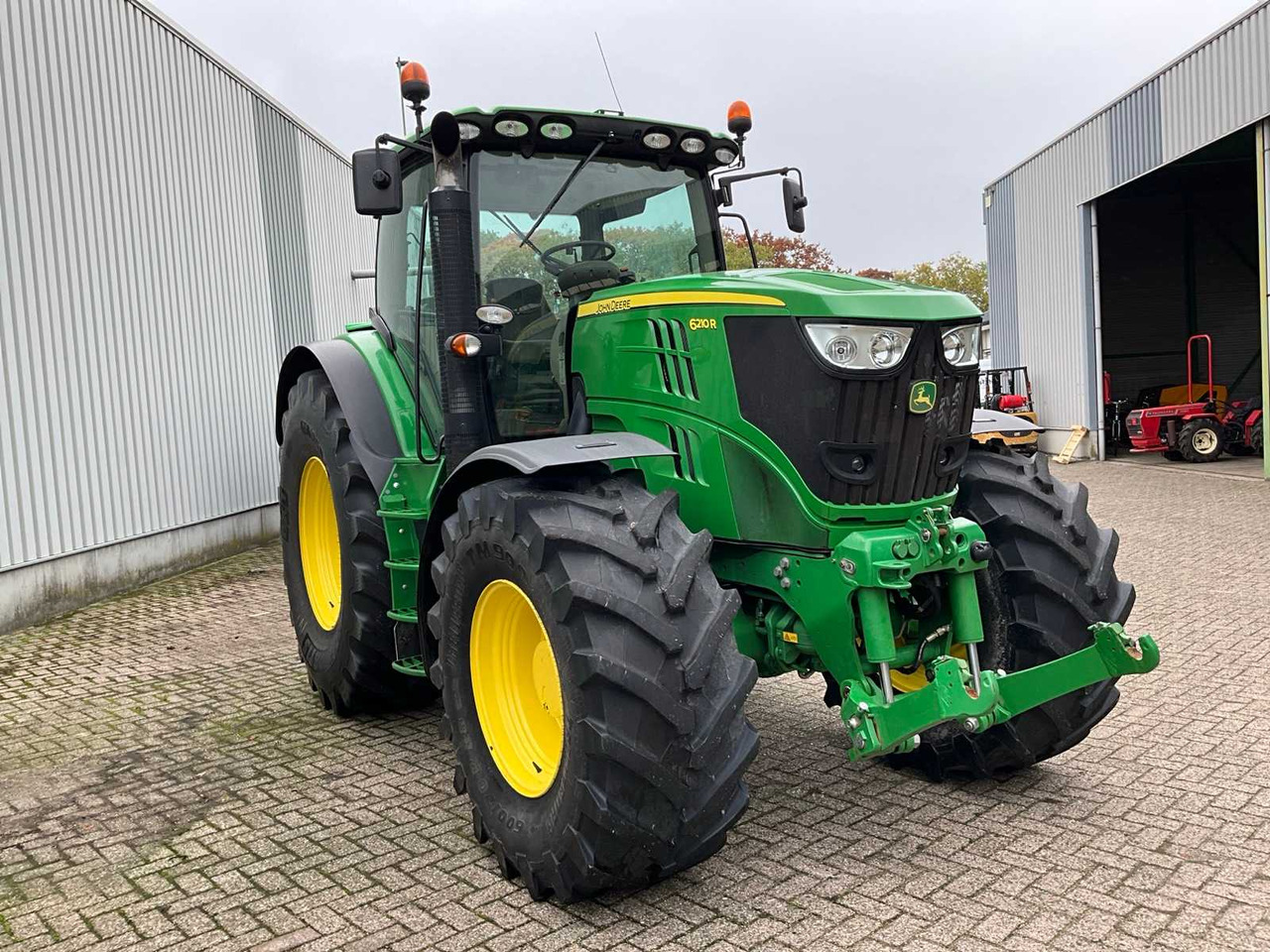 John Deere 6210R - Trator: foto 4 John Deere 6210R - Trator: foto 4