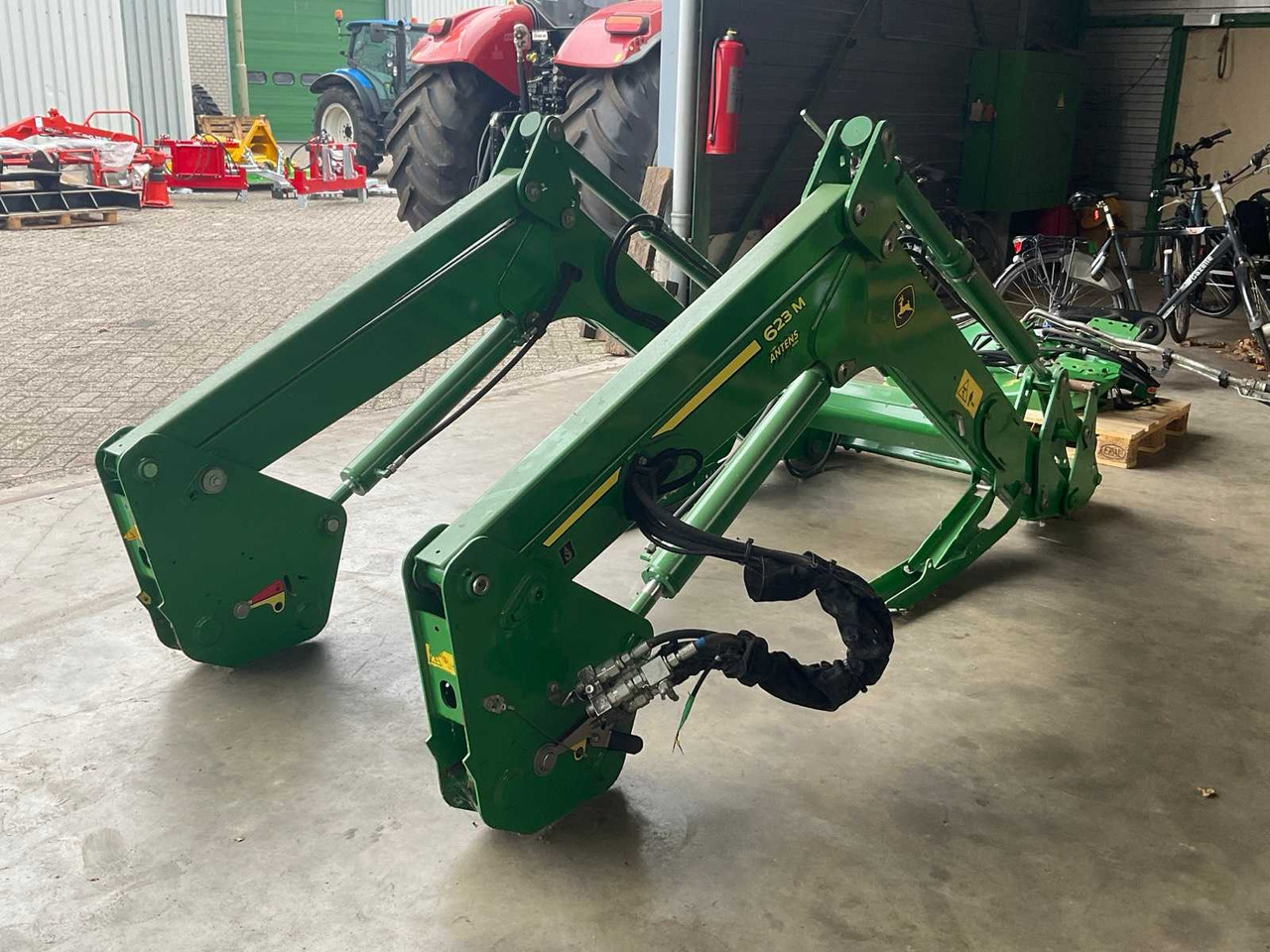 John Deere 623M - Carregador frontal para o trator: foto 2 John Deere 623M - Carregador frontal para o trator: foto 2