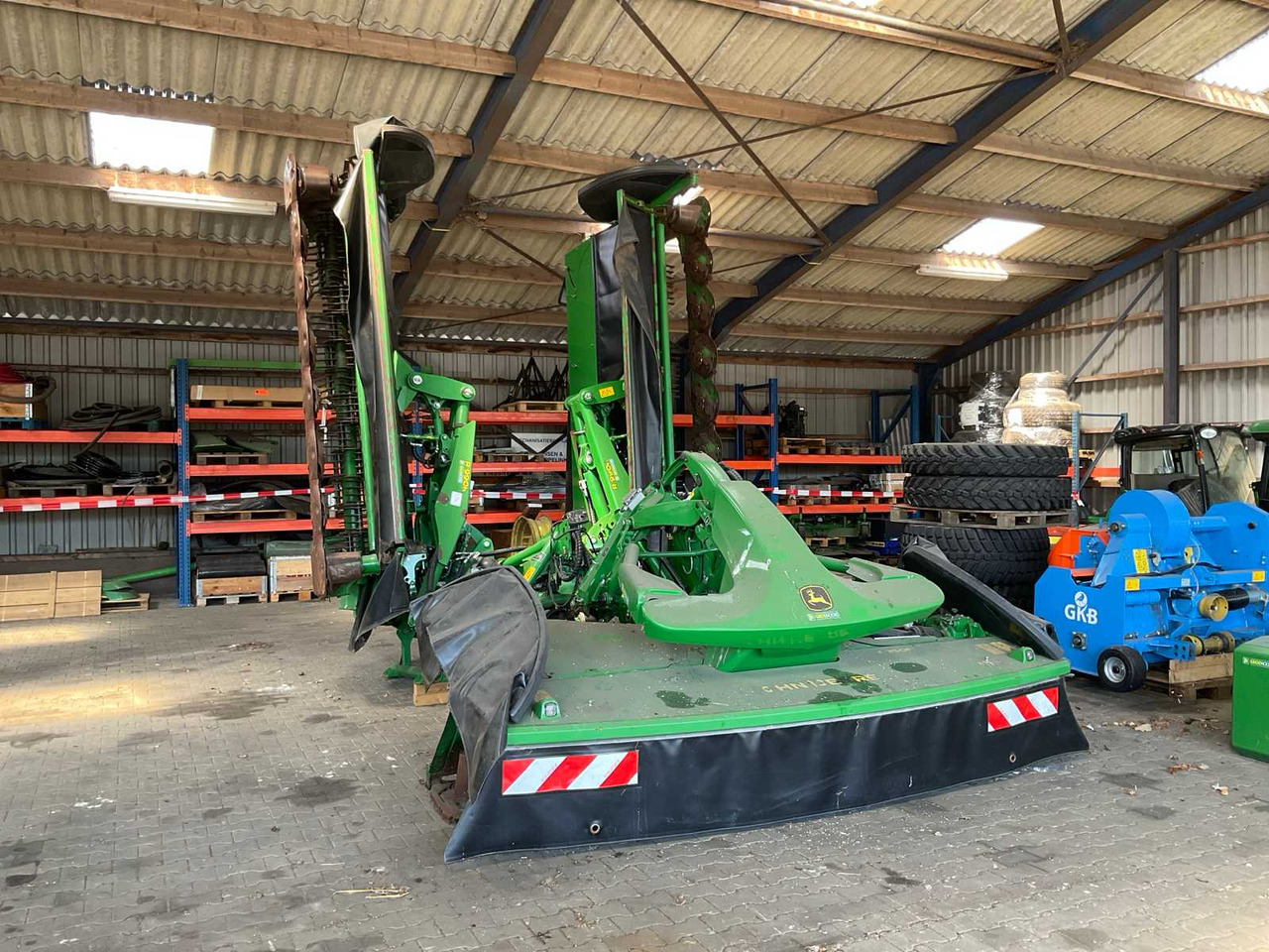 John Deere R350R + R990R Triple - Triturador de martelos/ Destroçador: foto 1 John Deere R350R + R990R Triple - Triturador de martelos/ Destroçador: foto 1