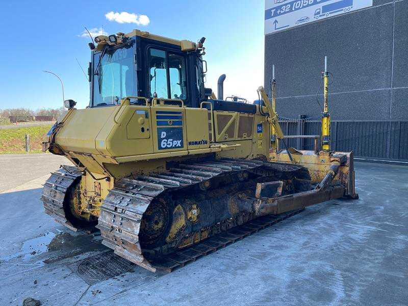 Komatsu D65PX-18 - Buldôzer: foto 1 Komatsu D65PX-18 - Buldôzer: foto 1