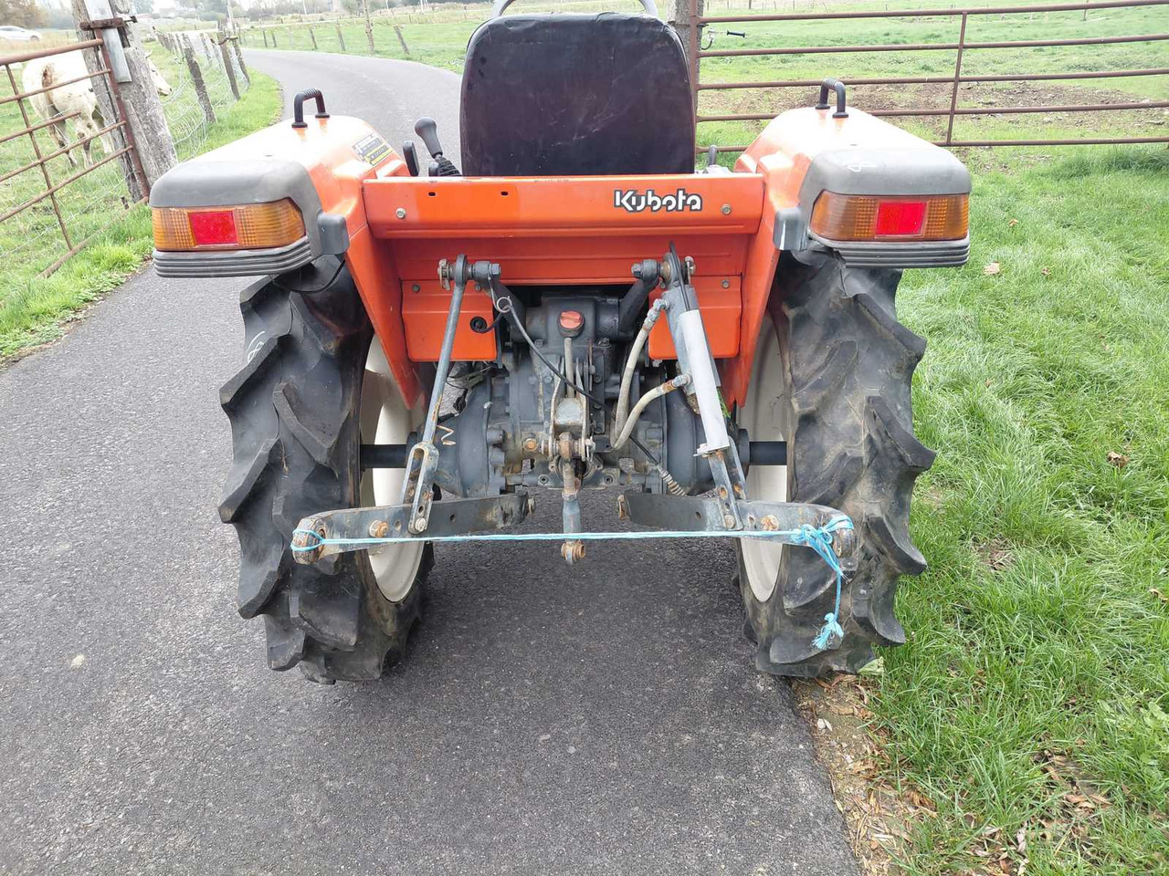 Kubota GL-19 - Mini trator: foto 2 Kubota GL-19 - Mini trator: foto 2