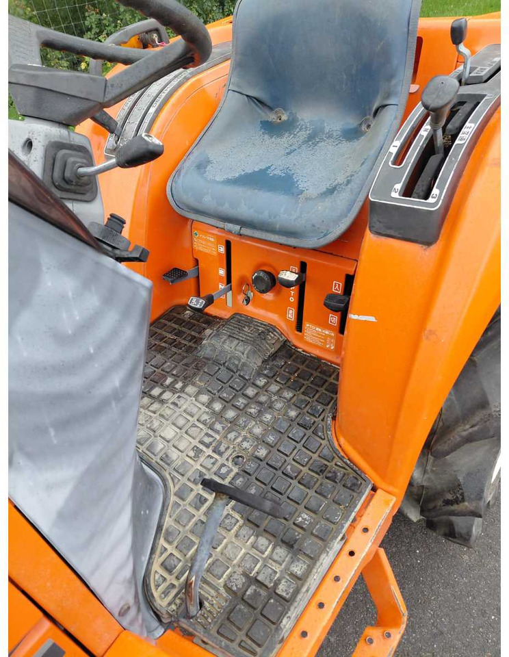 Kubota GT3 - Mini trator: foto 5 Kubota GT3 - Mini trator: foto 5