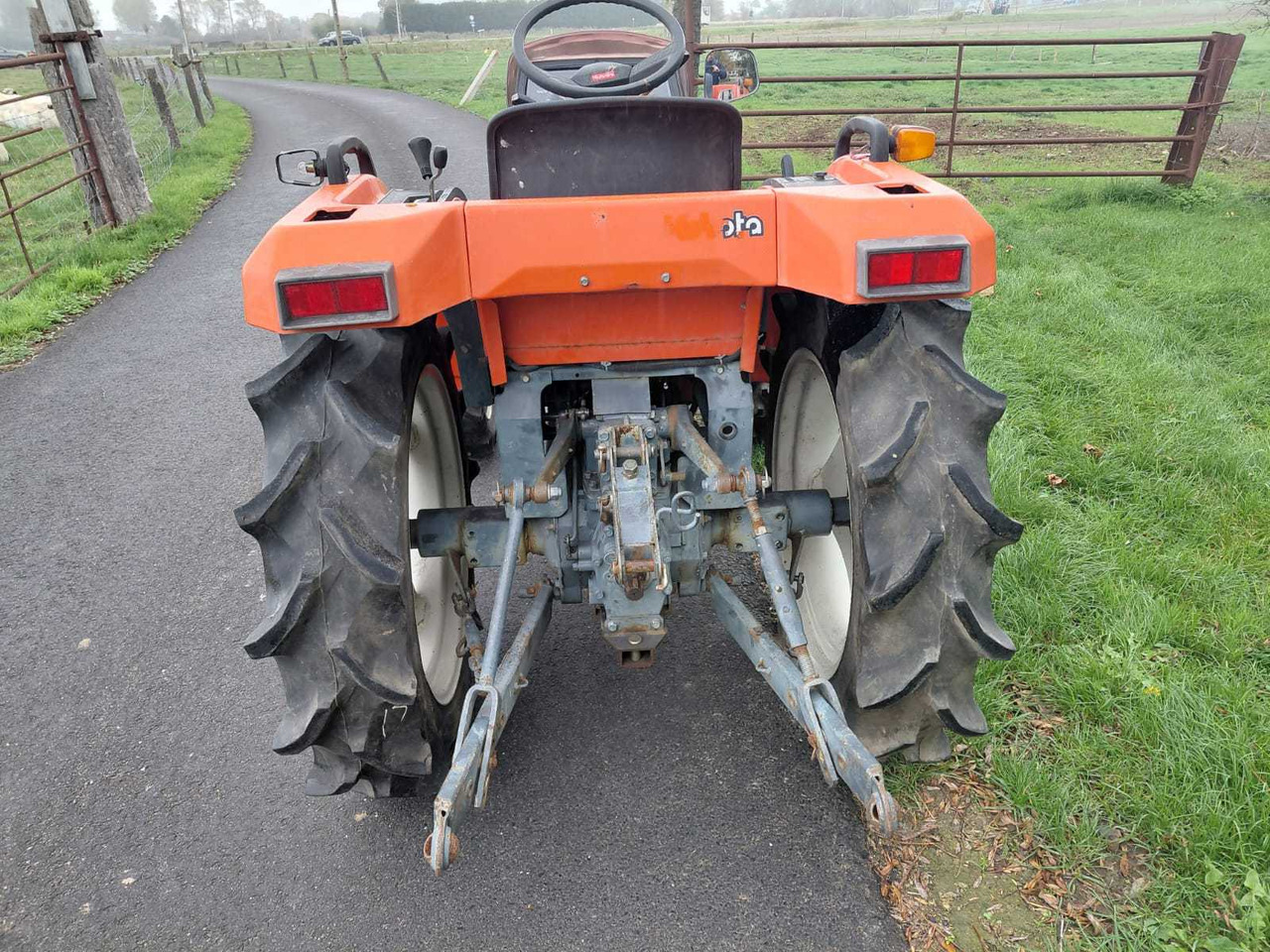 Kubota GT3 - Mini trator: foto 4 Kubota GT3 - Mini trator: foto 4