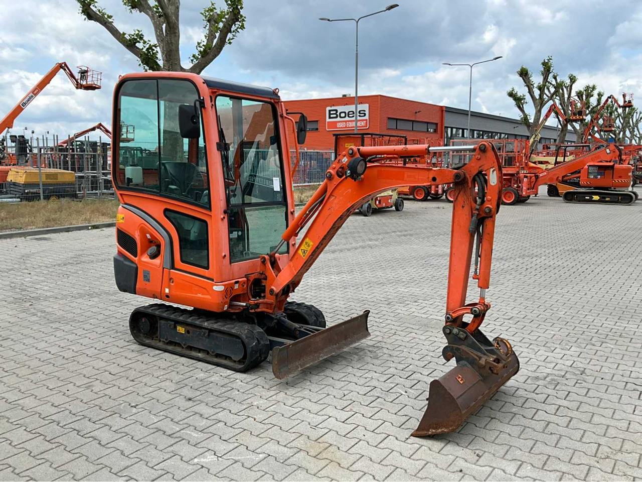 Kubota KX016-4G - Mini escavadeira: foto 5 Kubota KX016-4G - Mini escavadeira: foto 5