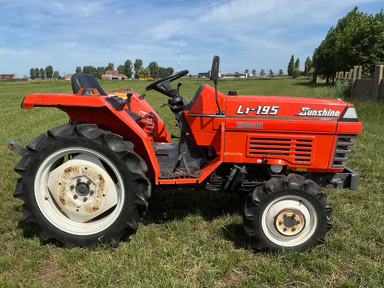 Kubota L1-195 - Mini trator: foto 4 Kubota L1-195 - Mini trator: foto 4