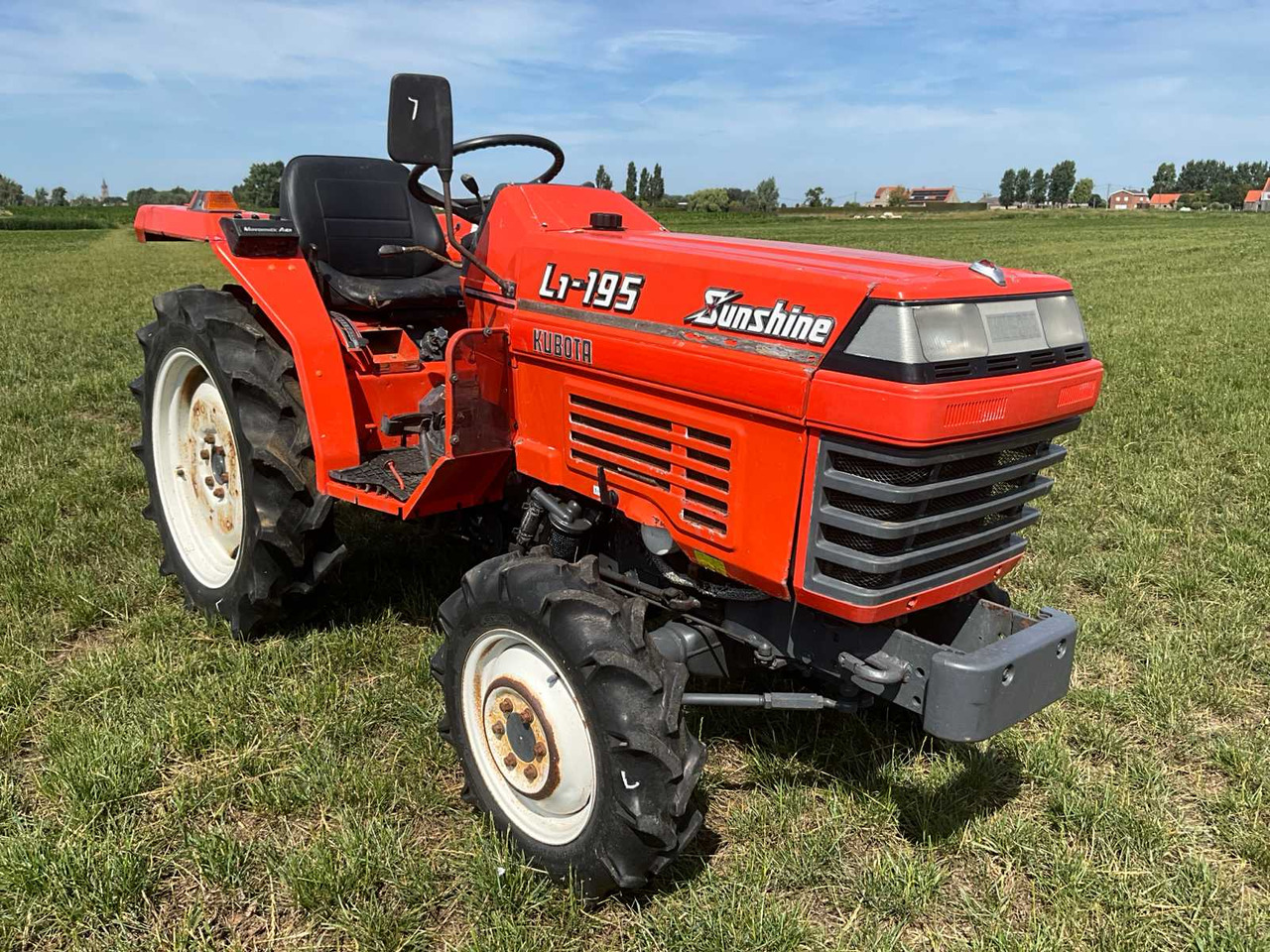 Kubota L1-195 - Mini trator: foto 3 Kubota L1-195 - Mini trator: foto 3