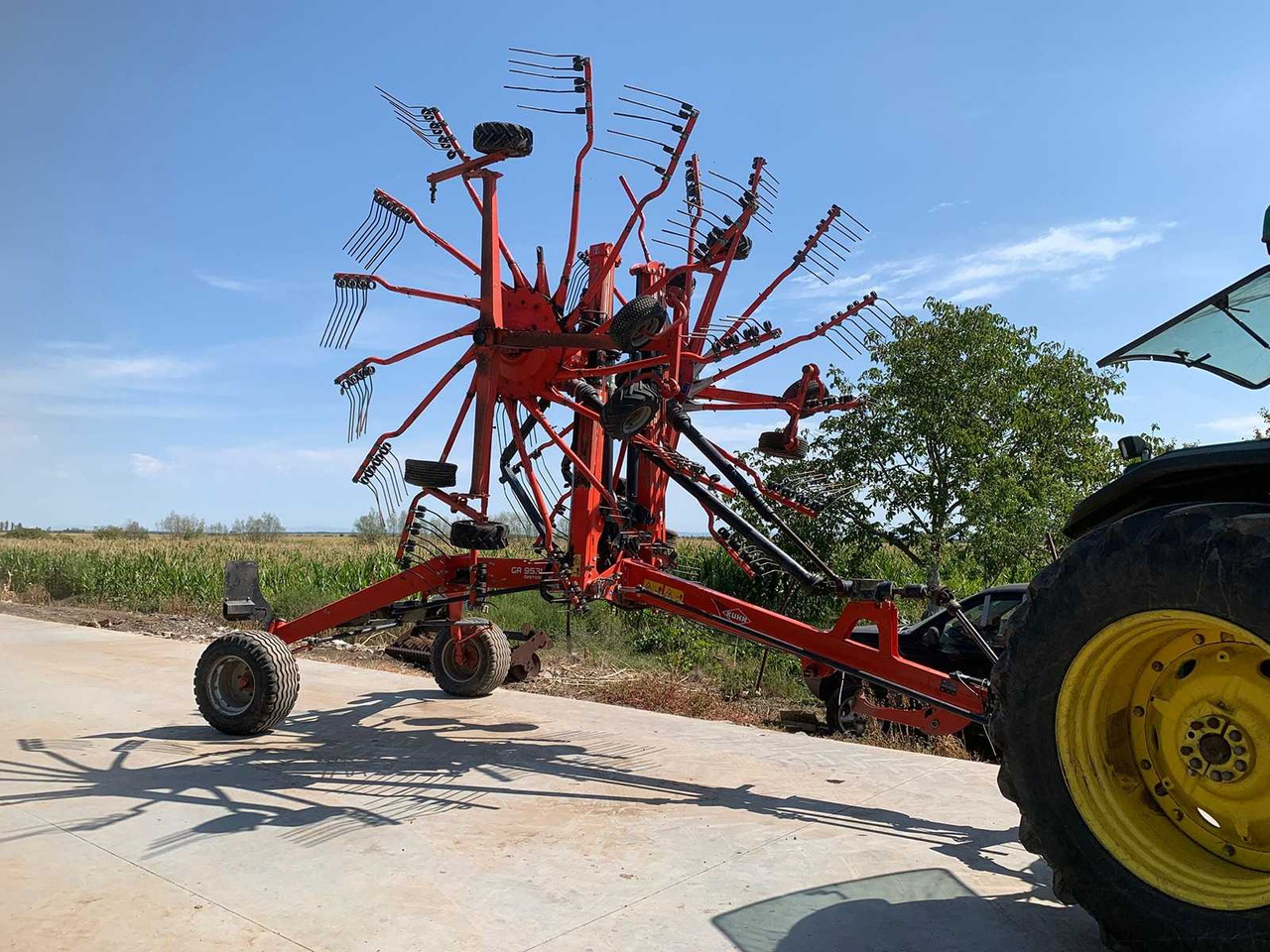 Kuhn - Fresa agrícola: foto 1 Kuhn - Fresa agrícola: foto 1