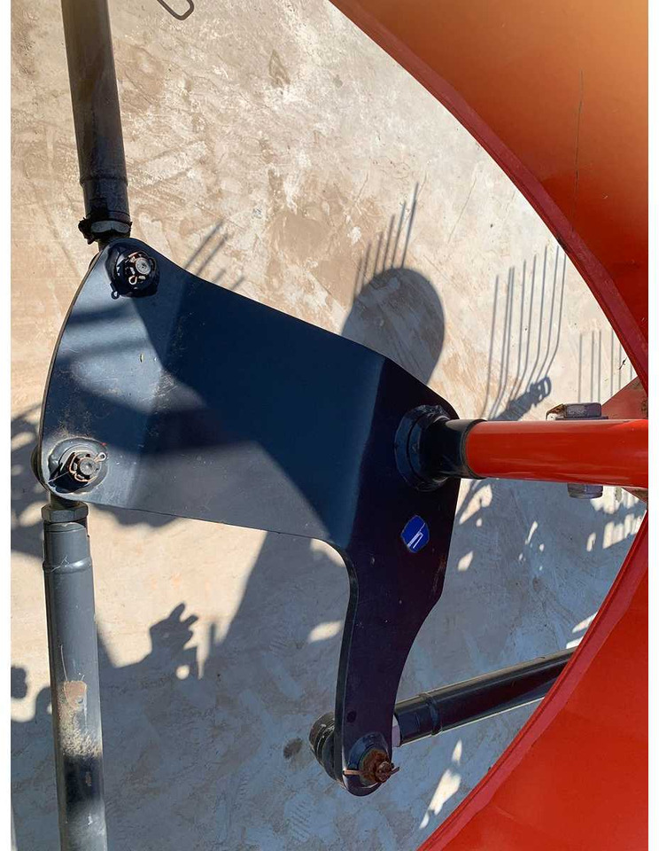 Kuhn - Fresa agrícola: foto 5 Kuhn - Fresa agrícola: foto 5