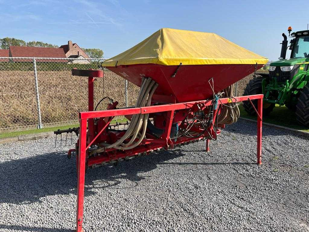 Lely Polymat - Semeadora de precisão: foto 4 Lely Polymat - Semeadora de precisão: foto 4