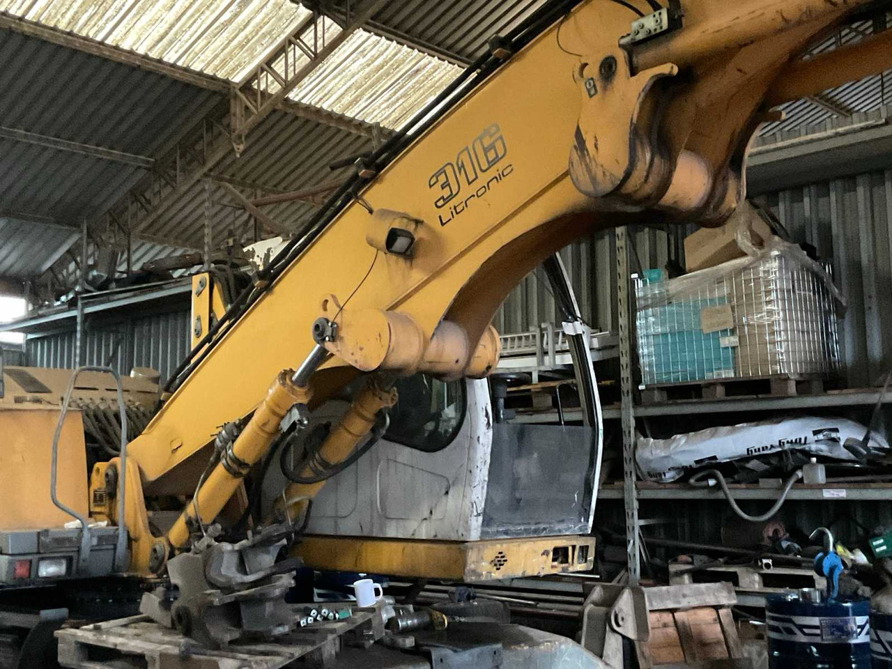 Liebherr A 316 Litronic - Retroescavadeira: foto 5 Liebherr A 316 Litronic - Retroescavadeira: foto 5