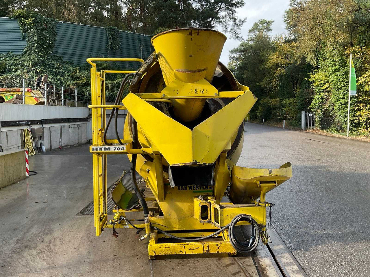 Liebherr  - Caminhão betoneira: foto 5 Liebherr  - Caminhão betoneira: foto 5