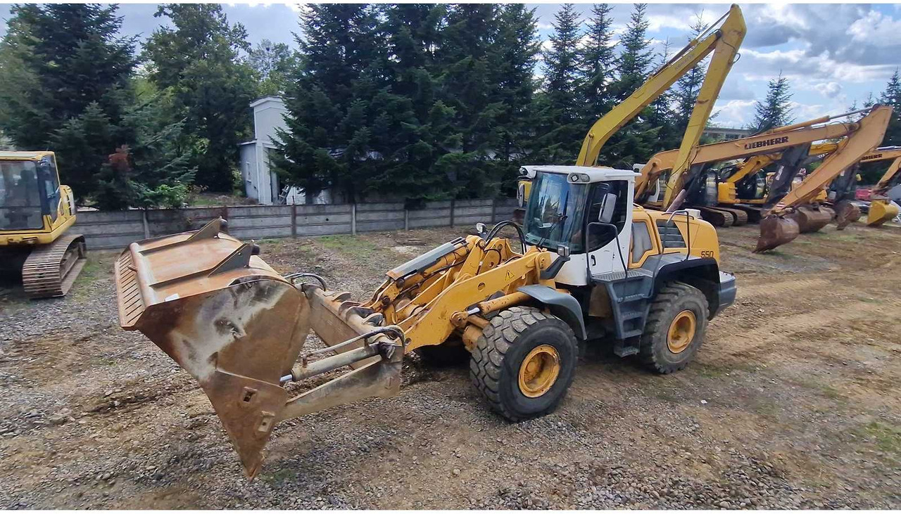 Carregadeira de rodas Liebherr L550: foto 13