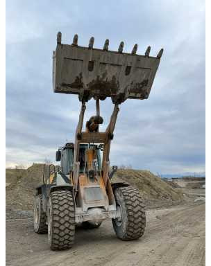 Liebherr L576 - Carregadeira de rodas: foto 2 Liebherr L576 - Carregadeira de rodas: foto 2