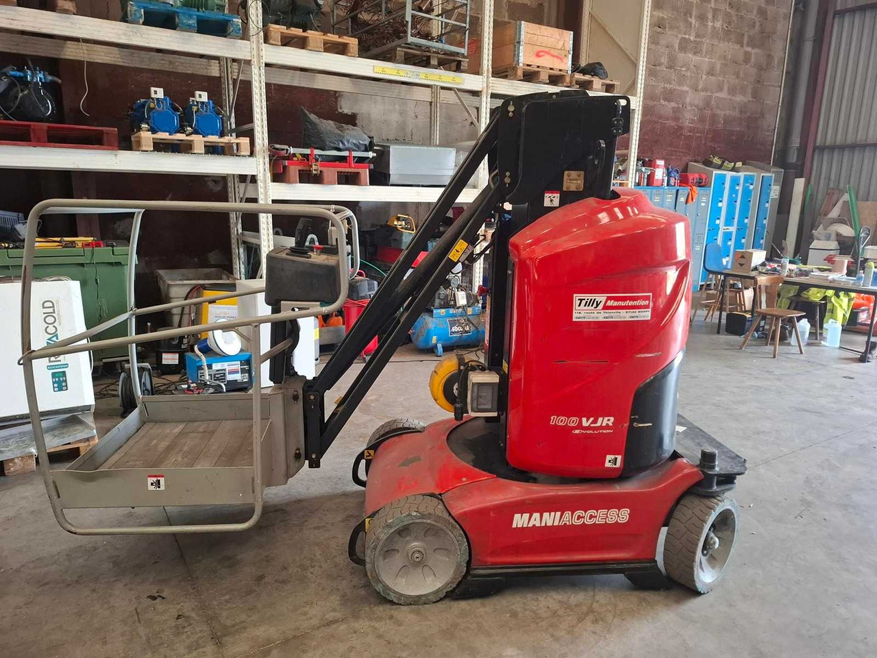 MANITOU 100 VJR - Plataforma aérea: foto 1 MANITOU 100 VJR - Plataforma aérea: foto 1